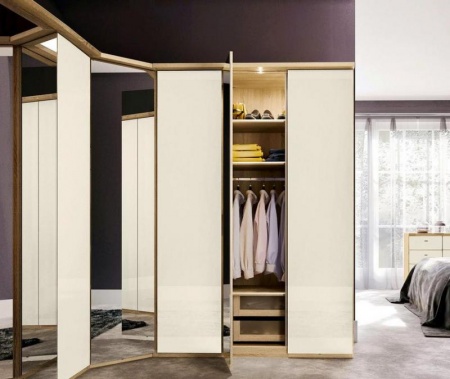 Cr&eacute;er un dressing sur-mesure &agrave; Wissembourg : guide pratique